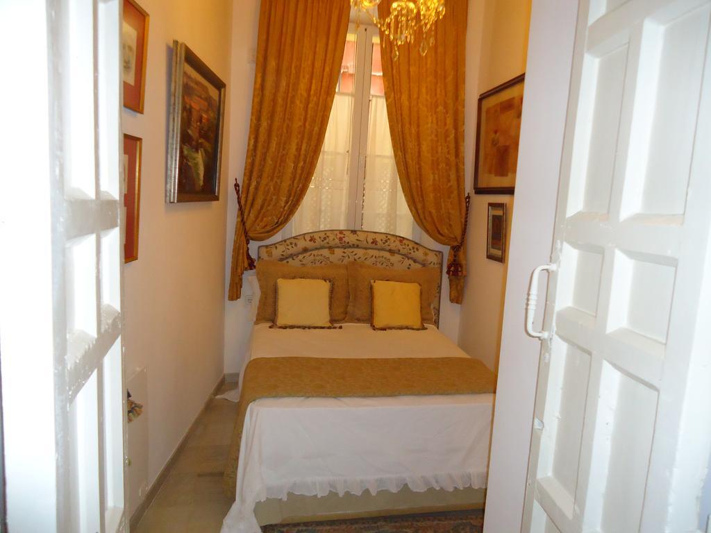 Casa Senorial En Sevilla Centro,Calle Marmoles Bagian luar foto